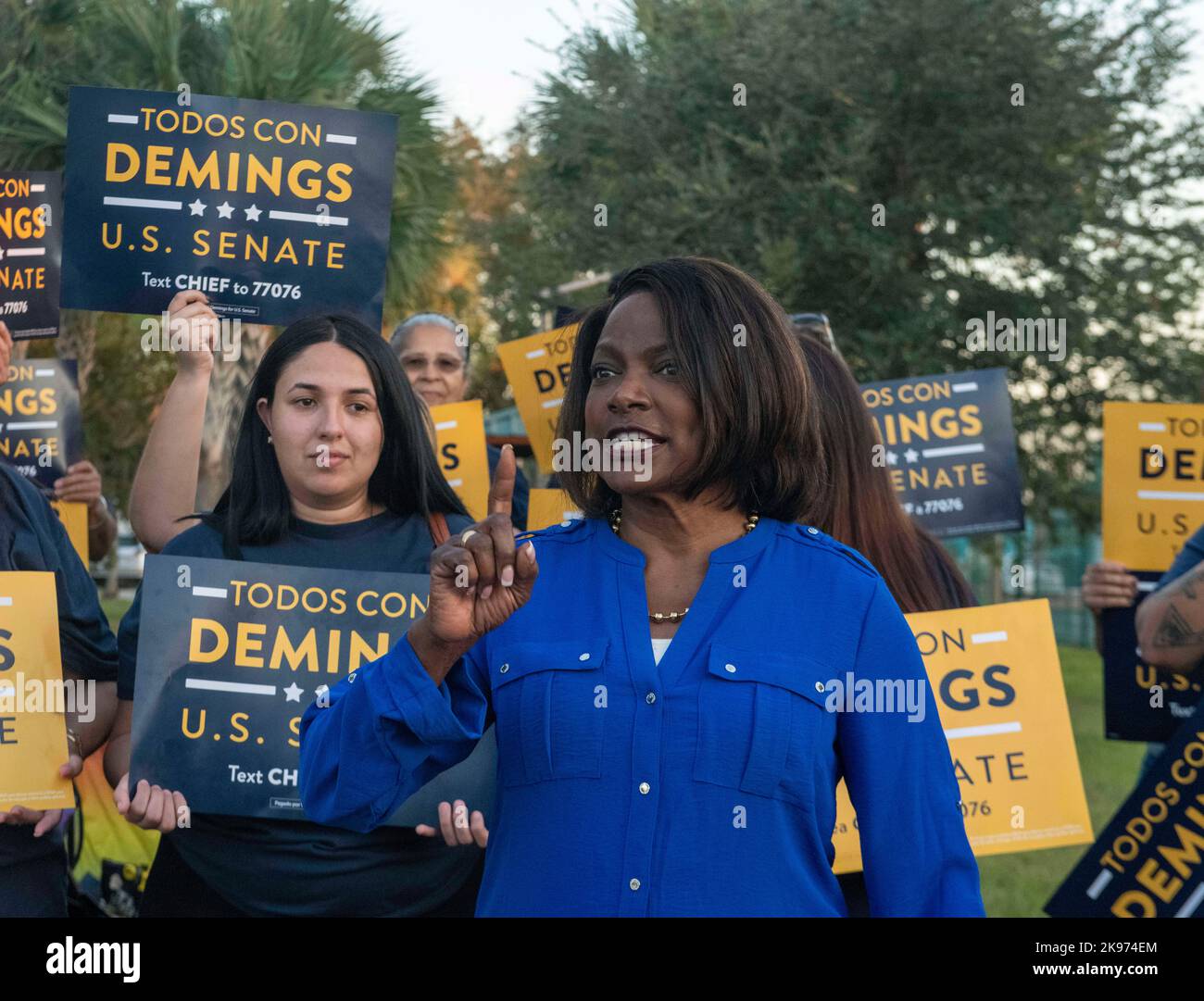 Kissimmee, Florida, USA. 25th Oct, 2022. October 25, 2022, Kissimmee, FL: Rep. Val Demings, Democratic candidate for US Senate, speaks to supporters outside of an early voting site after polls officially opened across Florida. (Credit Image: © Dominic Gwinn/ZUMA Press Wire) Stock Photo