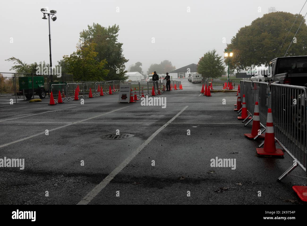 New York, 25/10/2022, Immigrant temporary housing on Randalls Island