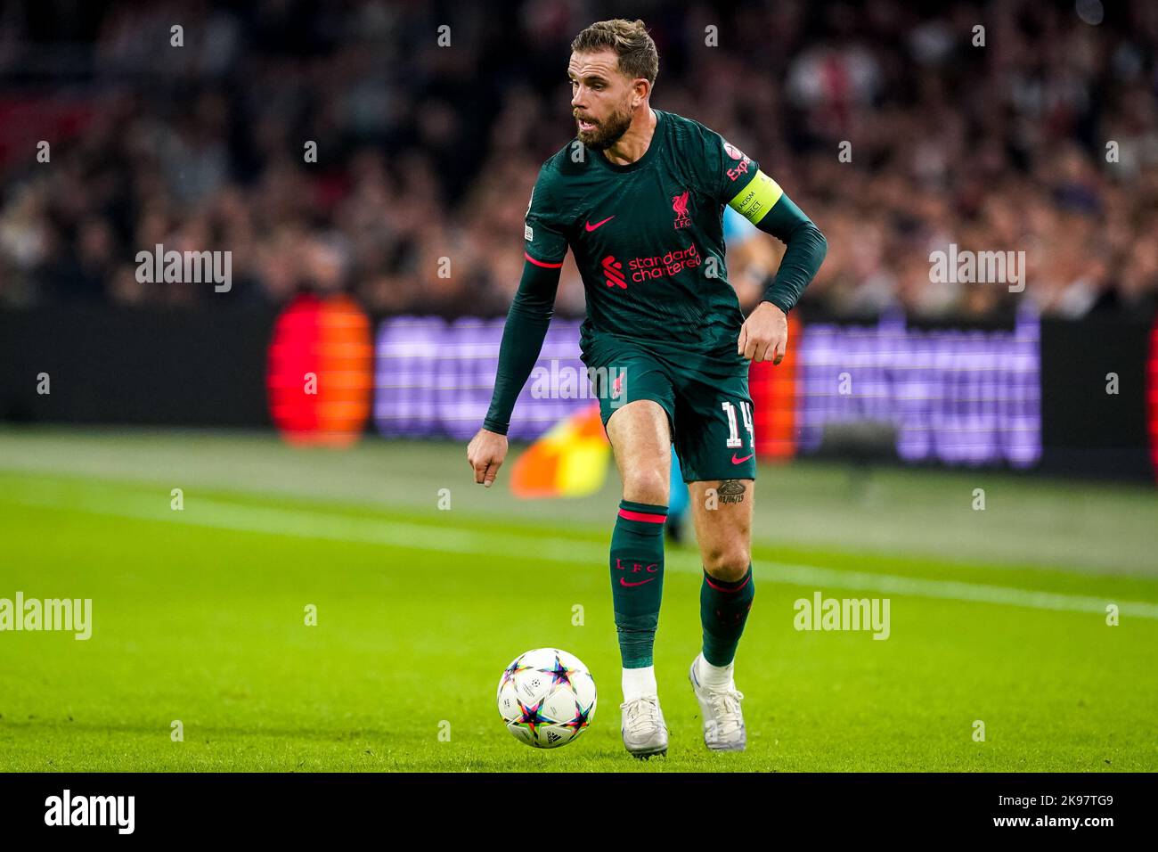 AMSTERDAM, NETHERLANDS - OCTOBER 26: Jordan Henderson of Liverpool FC during the Group A - UEFA Champions League match between Ajax and Liverpool FC at the Johan Cruijff ArenA on October 26, 2022 in Amsterdam, Netherlands (Photo by Andre Weening/Orange Pictures) Stock Photo