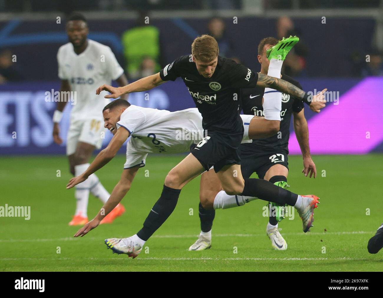 Frankfurt, Deutschland. 26th Oct, 2022. firo : 26.10.2022, football, soccer, CL, UEFA Champions League, season 2022/2023, group stage, group D, Eintracht Frankfurt - Olympique Marseille Jakic, Frankfurt right versus HARIT/dpa/Alamy Live News Stock Photo