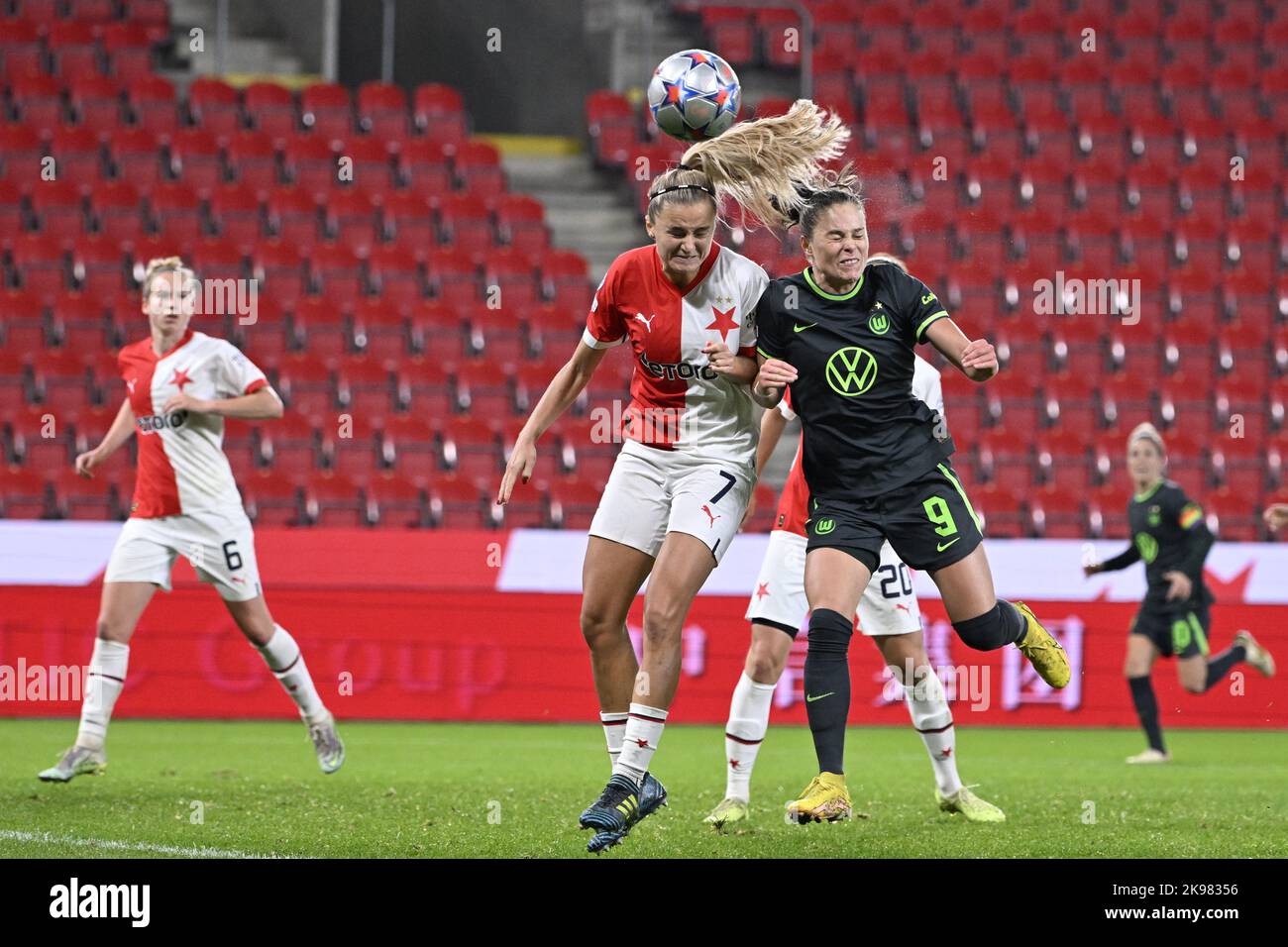 Slavia Prague vs. Wolfsburg  UEFA Women's Champions League 2022-23  Matchday 2 Full Match 