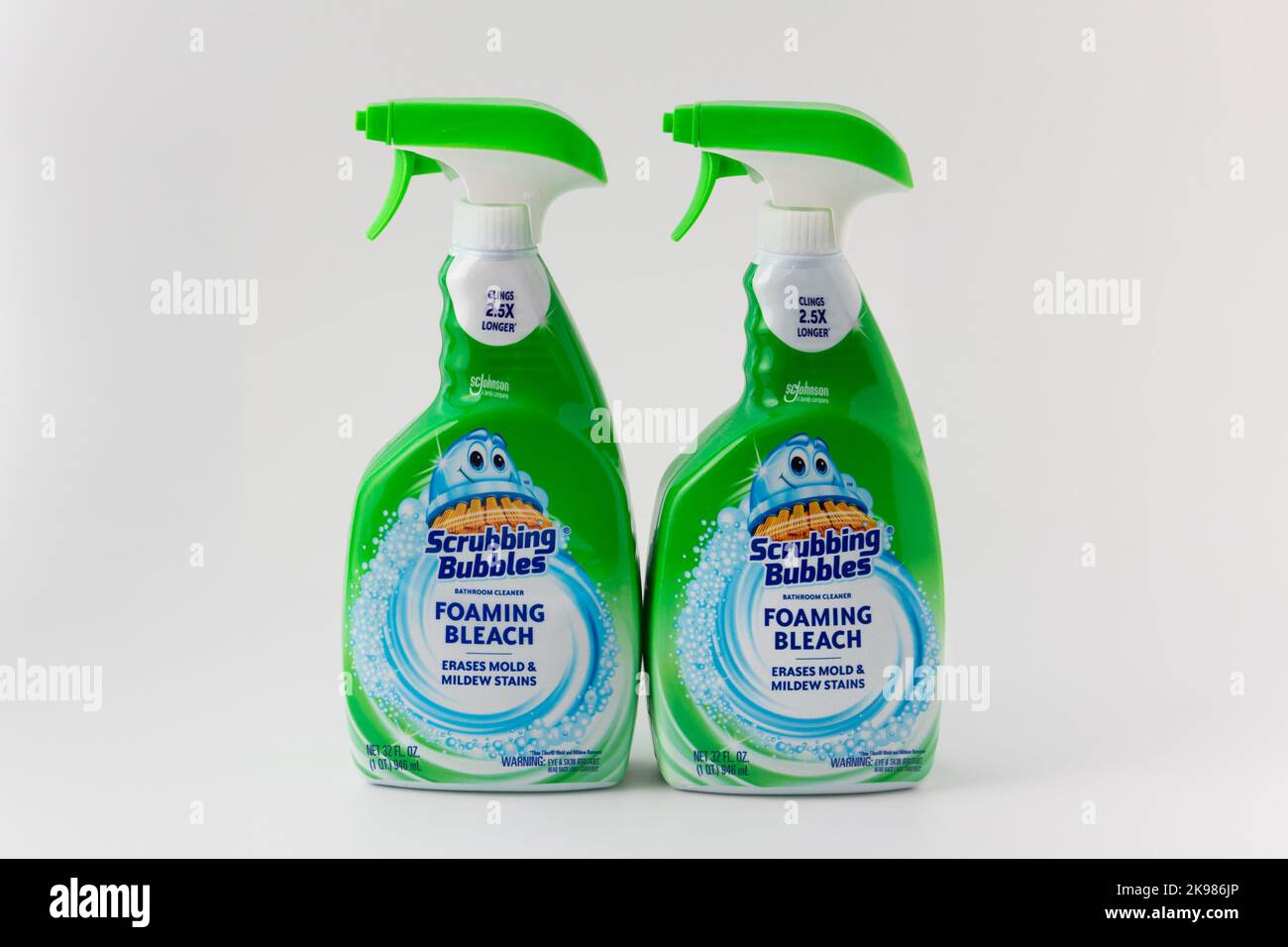 Scrubbing Bubbles Bathroom Cleaner Spray, Orange Action, 950 ml