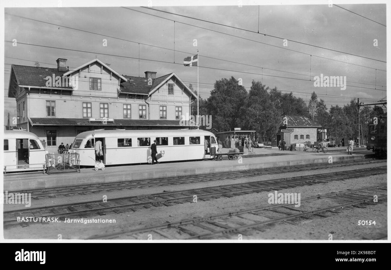 Station opened in 1894. In conjunction with the Skelleftebanan opening