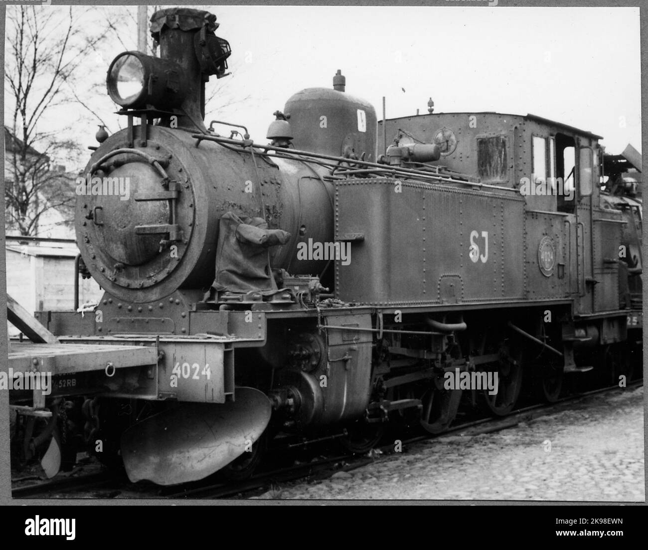 S2t hi-res stock photography and images - Alamy