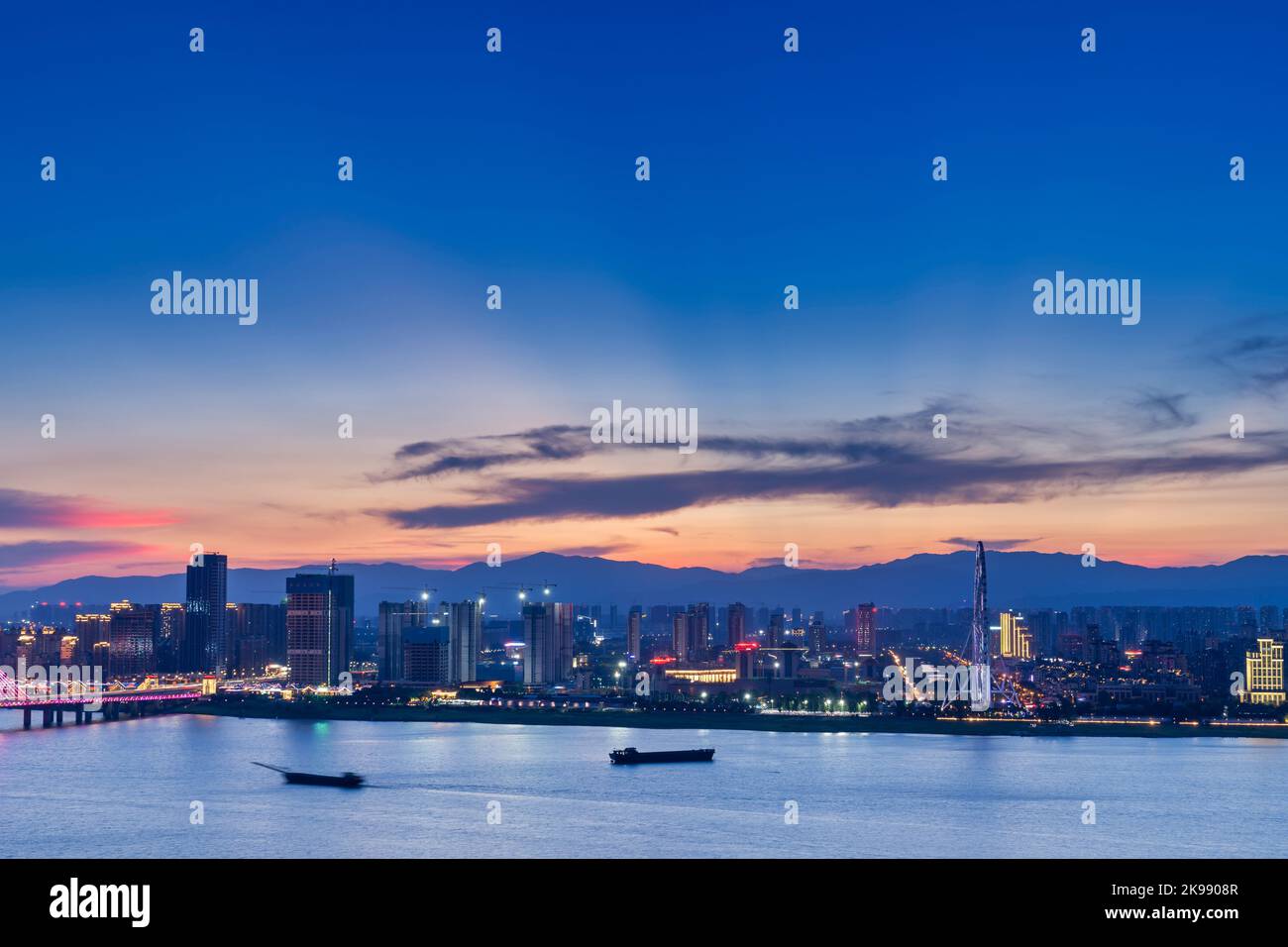 Beautiful urban landscape hi-res stock photography and images - Alamy