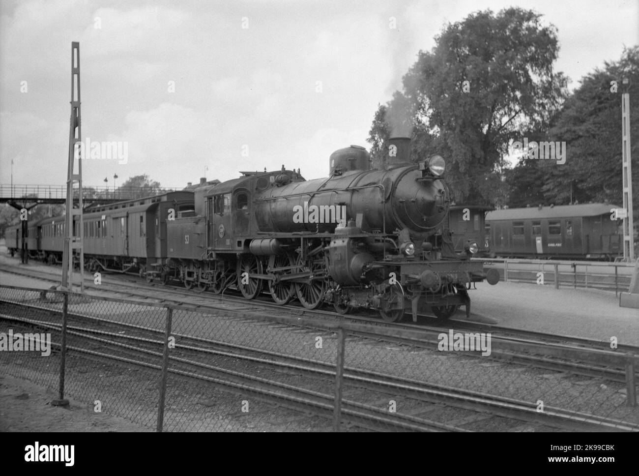 State Railways, SJ B 1319 with passenger trains Stock Photo - Alamy