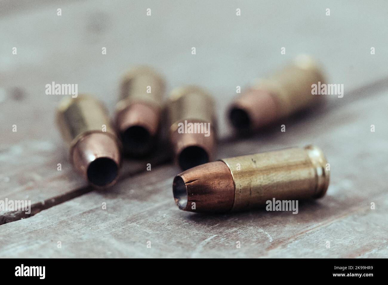 Hollow ve hi-res stock photography and images - Alamy