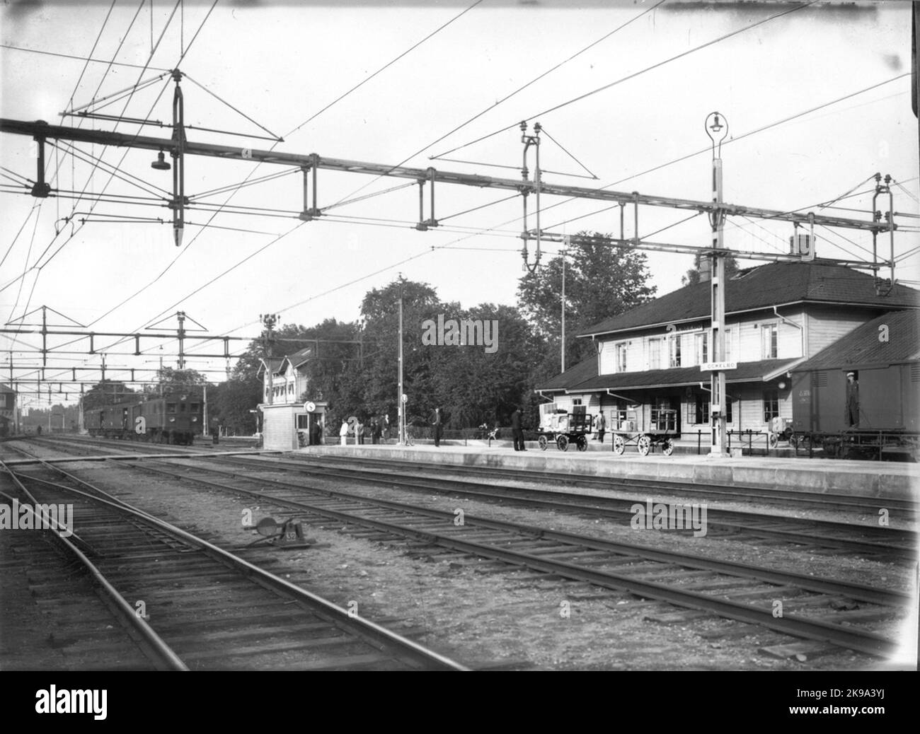 The station in Ockelbo, the electrification of the track in 1942 Stock ...