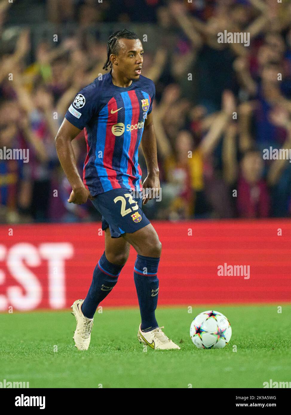 Barcelona, Spain. Oct 26, 2022 Jules Kounde, Barca 23  in the match  FC BARCELONA - FC BAYERN MUENCHEN 0-3 of football UEFA Champions League, group stage, group C, match day,  in season 2022/2023 on Oct 26, 2022 in  Barcelona, Spain. Gruppenphase, FCB, München. © Peter Schatz / Alamy Live News Stock Photo