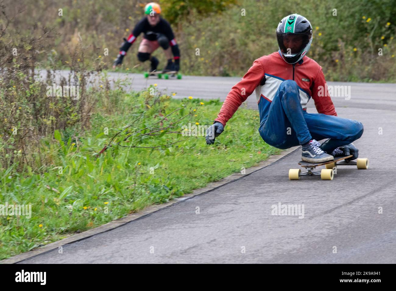 Skateboarding helmets hi res stock photography and images Alamy