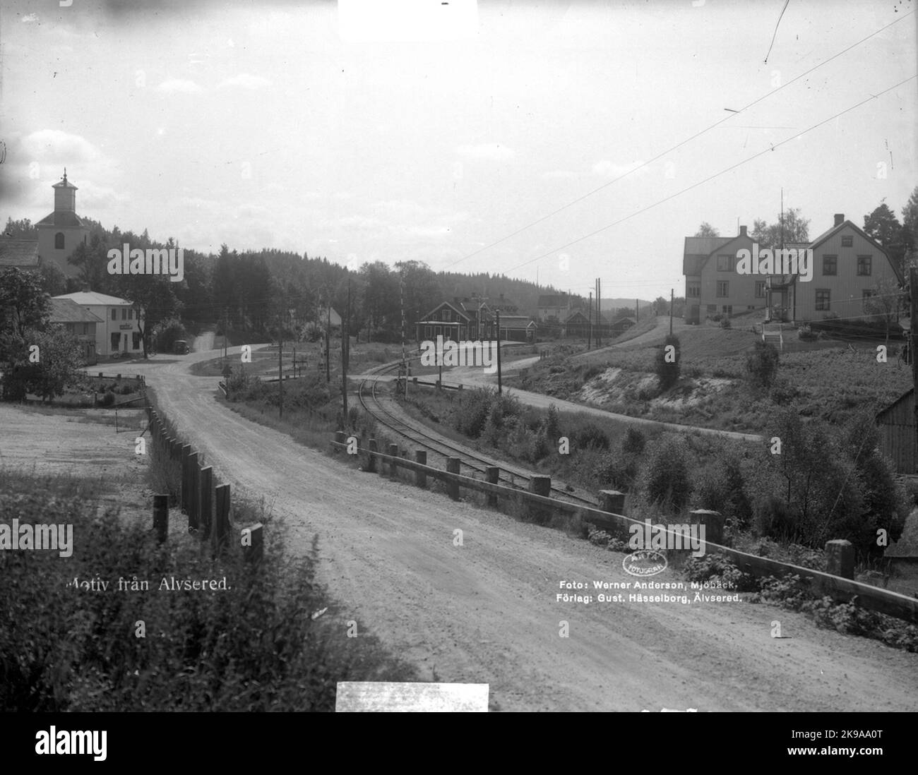 Station opened 23.12.1896. One- and a half-storey station house in wood. Lokstal and Turnboard Moved here in 1896 from Fridhemsberg. Until 1909, the postal station was in the station. In 1926, the station house was rebuilt with, among other things, two new overnight rooms for locomotives. The station closed 30.4.1961. Lokstallet gone and the station house rebuilt to kiosk 1988. Station built in 1900 Stock Photo