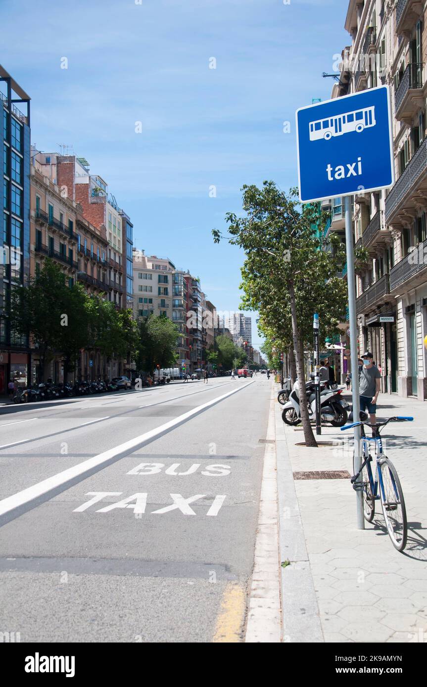 5 June 2020, Empty Aragón Street corner with Paseo de Gracia during the Phase 1 of Lockdown in Barcelona, Eixample, Spain Stock Photo