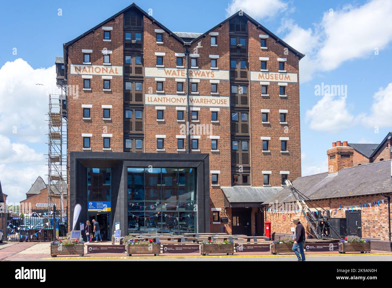 National Waterways Museum, Llanthony Warehouse, The Docks, Gloucester Docks, Gloucester, Gloucestershire, England, United Kingdom Stock Photo