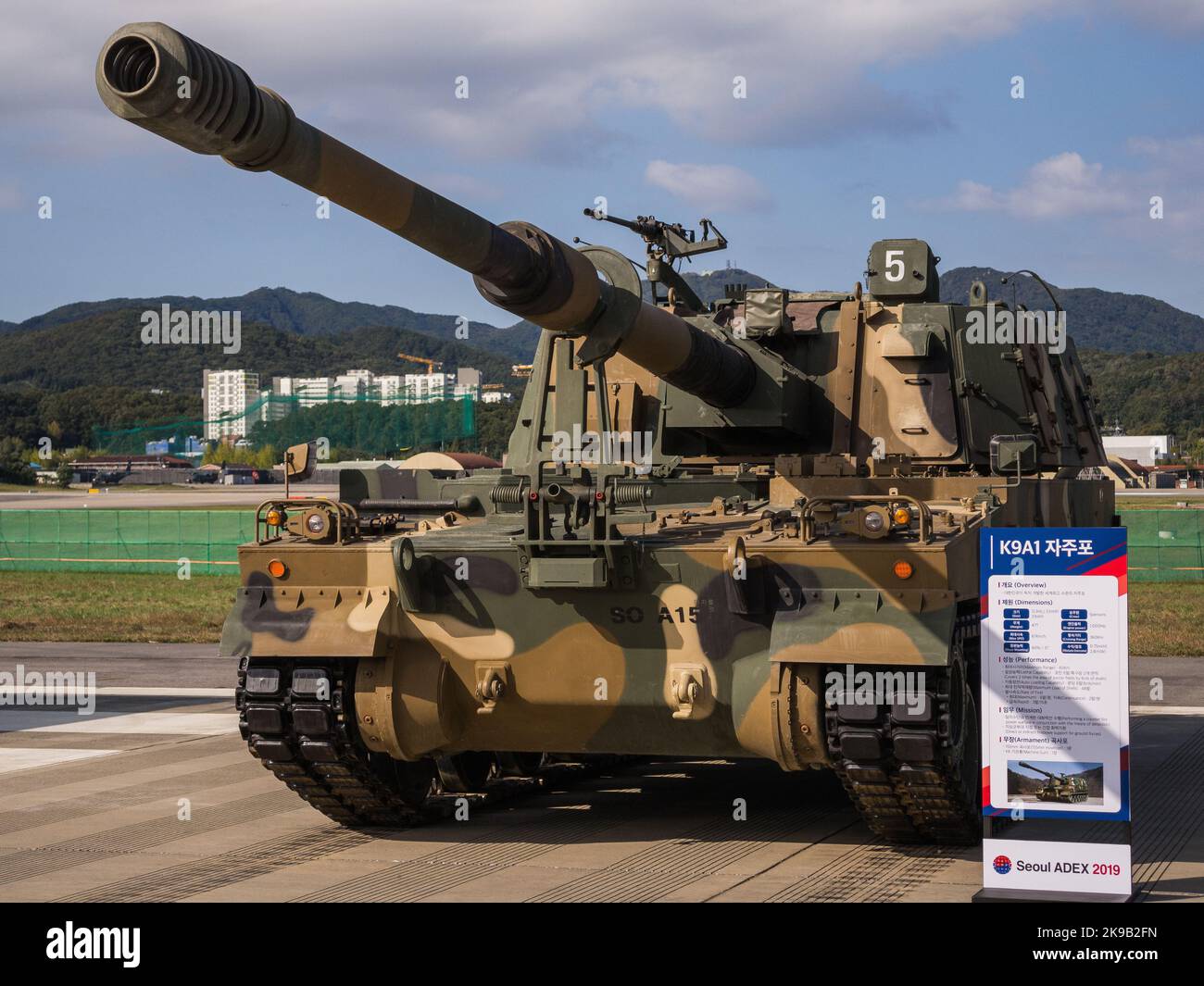 Seongnam, South Korea- Oct.15.2019:  South Korean Hanhwa Defence K9A1 Thunder 155mm Self-propelled howitzer Stock Photo