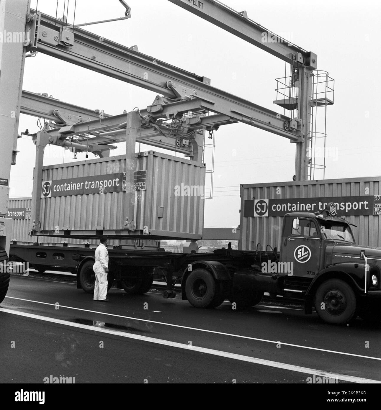 Container terminal. SLPS Stock Photo - Alamy