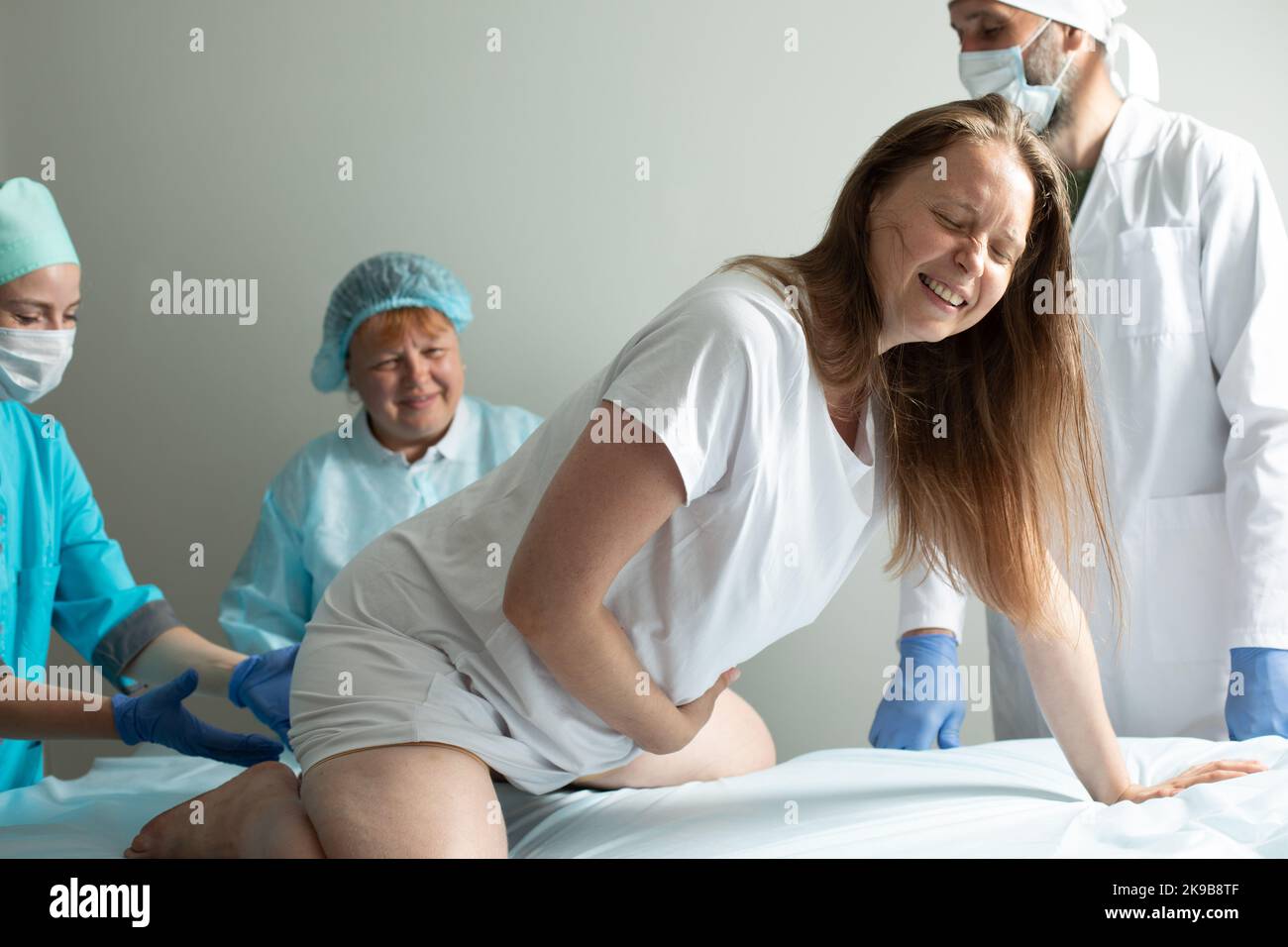 Labor childbirth hi-res stock photography and images - Page 3 - Alamy