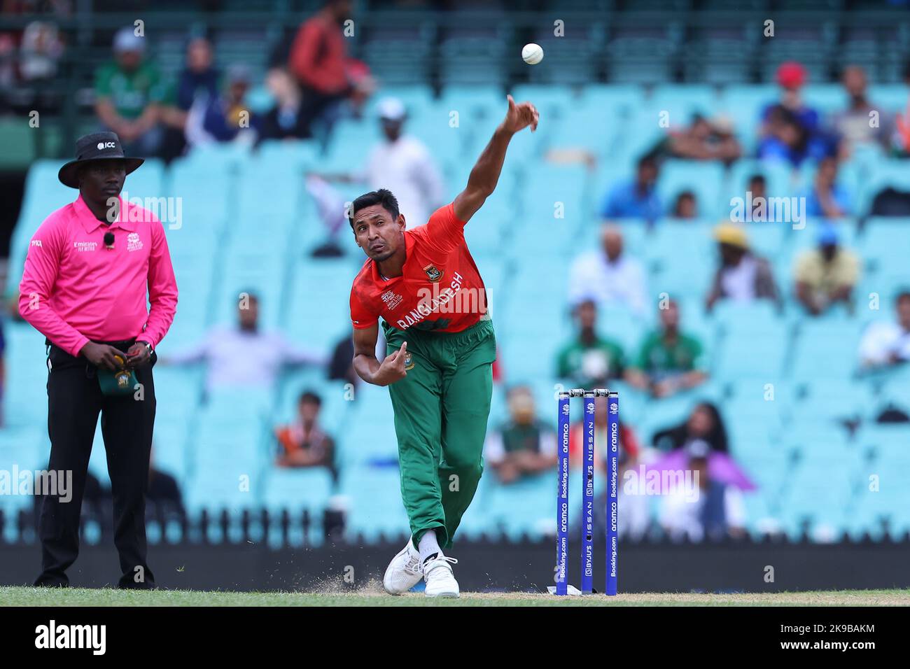Shakib al hasan t20 world cup 2022 hi-res stock photography and images
