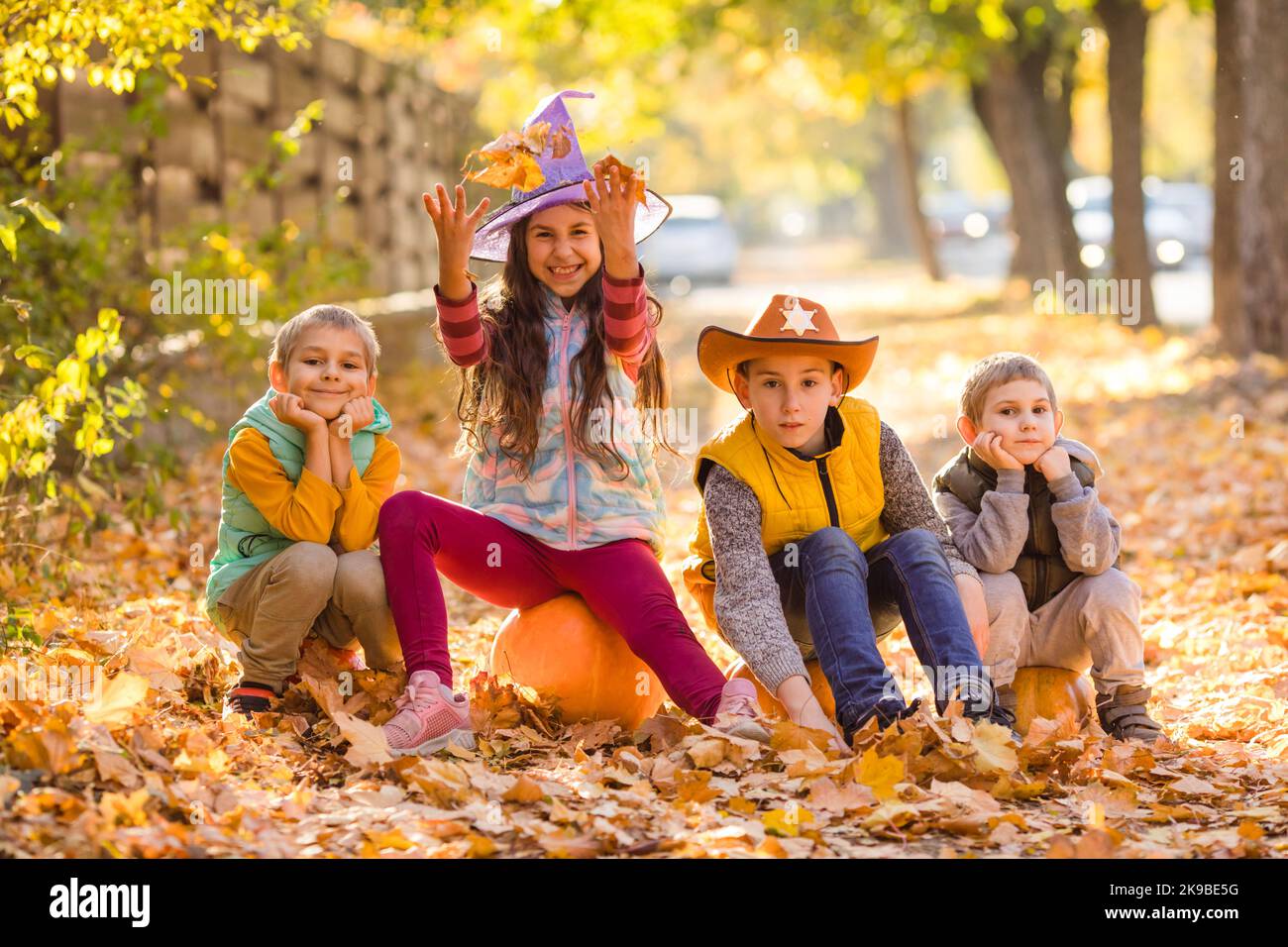 Kids Picking And Carving Pumpkins At Country Farm Stock Photo Alamy