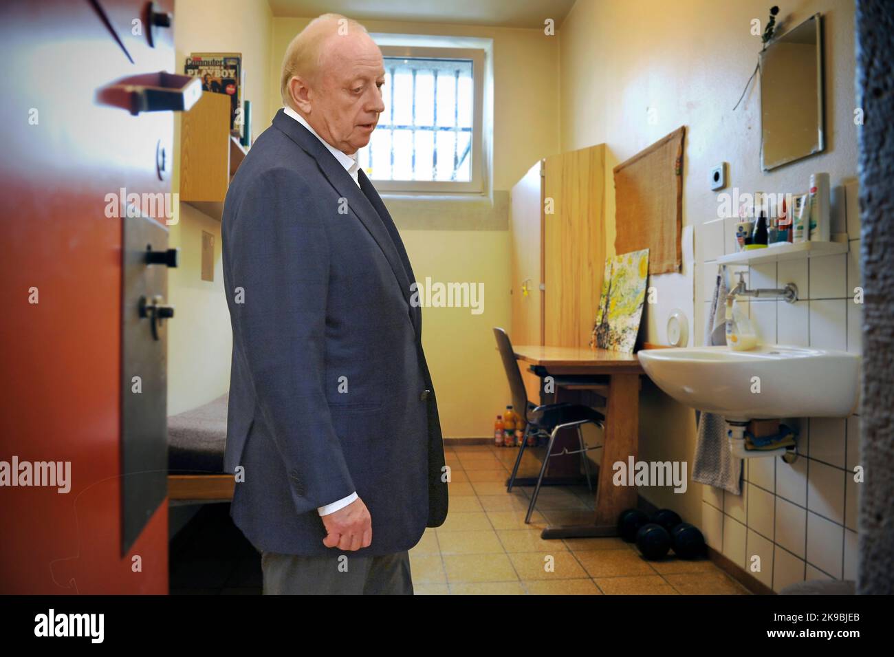 PHOTO MONTAGE Alfons SCHUHBECK has to go to prison. He was sentenced