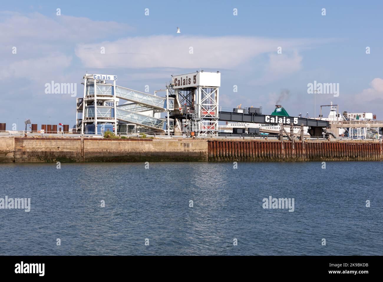 Port Boulogne Calais, port de commerce, plaisance, et Ferry