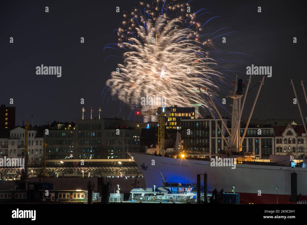 feuerwerk in hamburg