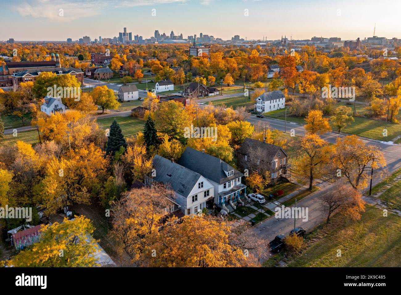 Detroit, Michigan - Fall colors on the near east side of Detroit. There is a great deal of vacant land in many of the city's neighborhoods. Stock Photo