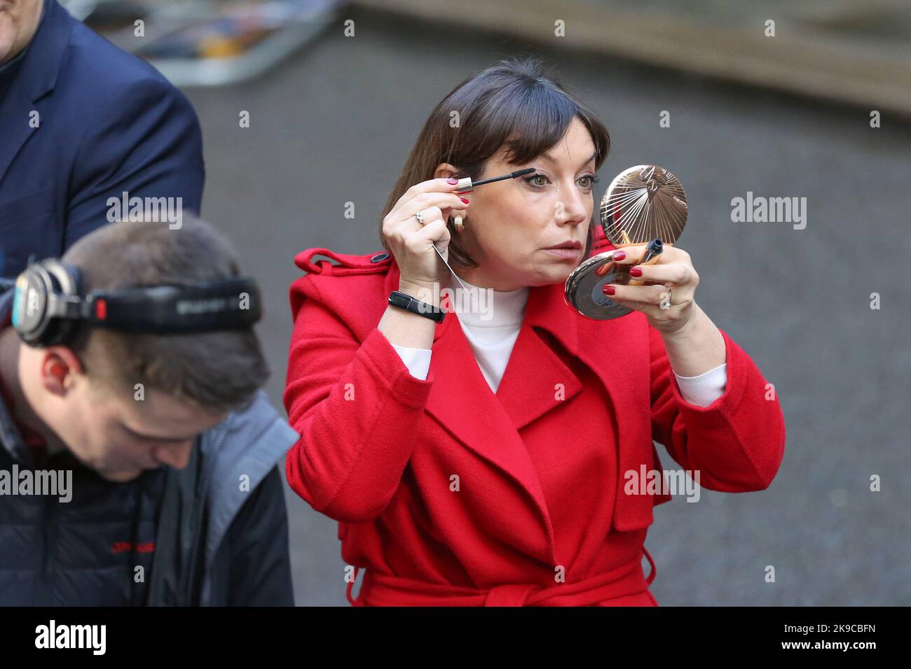 London, UK. 25th Oct, 2022. Beth Rigby, SKY political editor applies ...