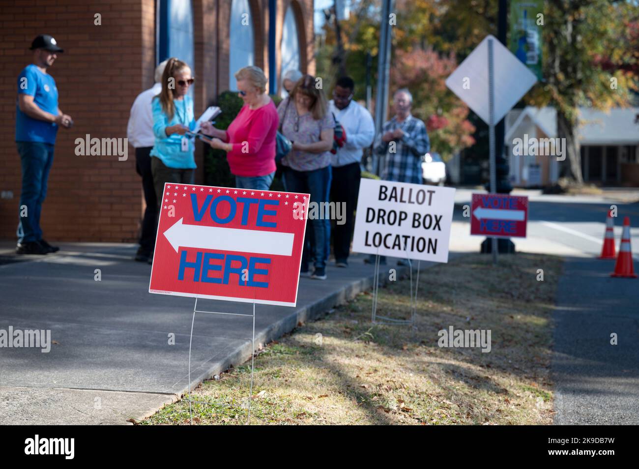 Canton, Georgia, USA. 27th Oct, 2022. Early voters quest outside voting location in Canton, Georgia, a small town in north Georgia with Georgia voters continuing to hit record breaking turnout on second week of early voting. Georgia is well over the One Million mark with 1,017,732 voters casting their ballot during Early Voting, with 124,508 showing up on Tuesday. Georgia has had record Early Voting turnout since the first day of Early Voting this year, surging to nearly twice the number on the first day of Early Voting in 2018 according the Secretary of State records. (Credit Image: © Rob Cre Stock Photo