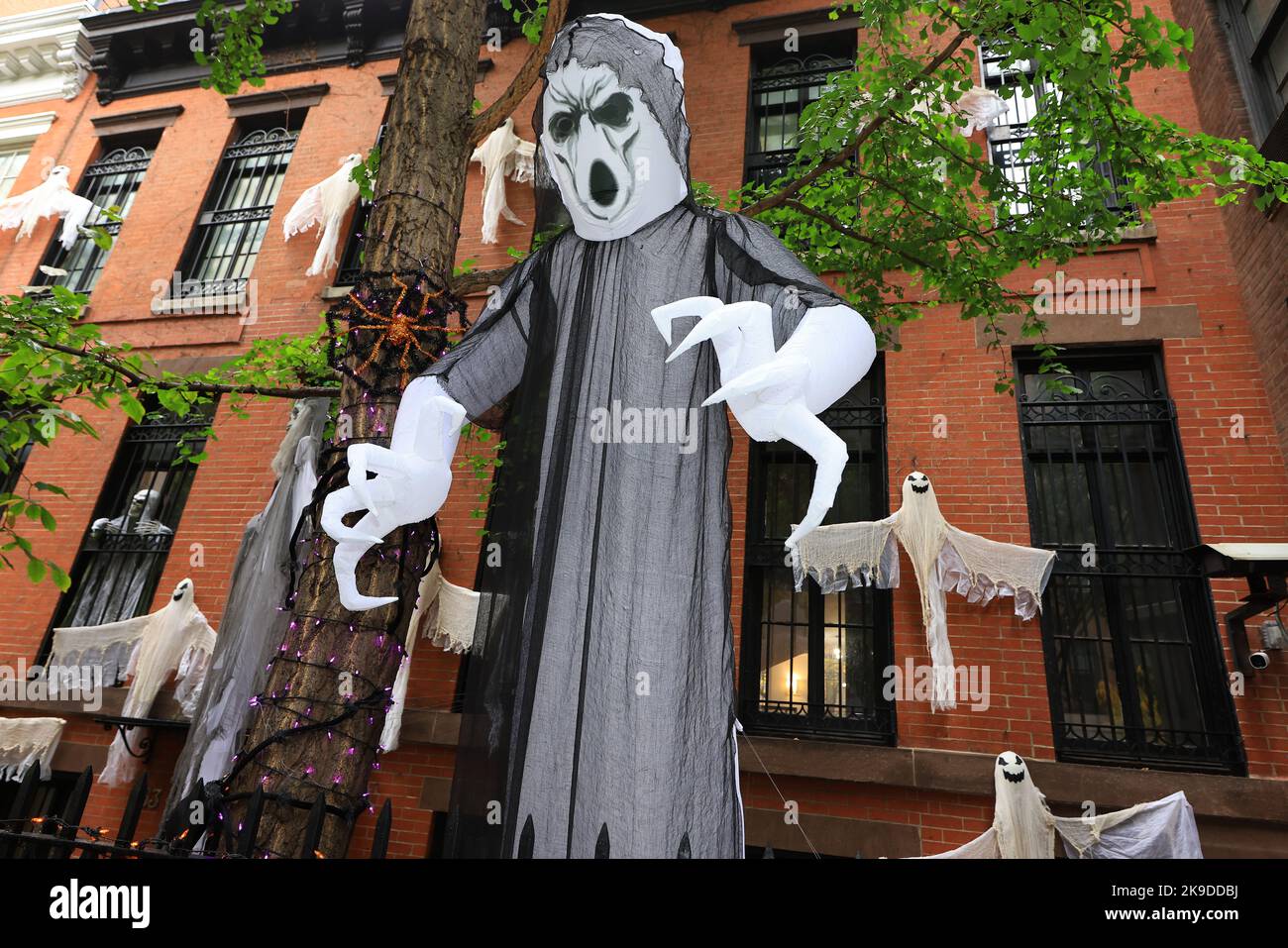 NEW YORK, NEW YORK October 26, 2022 Ghosts covered the exterior of a