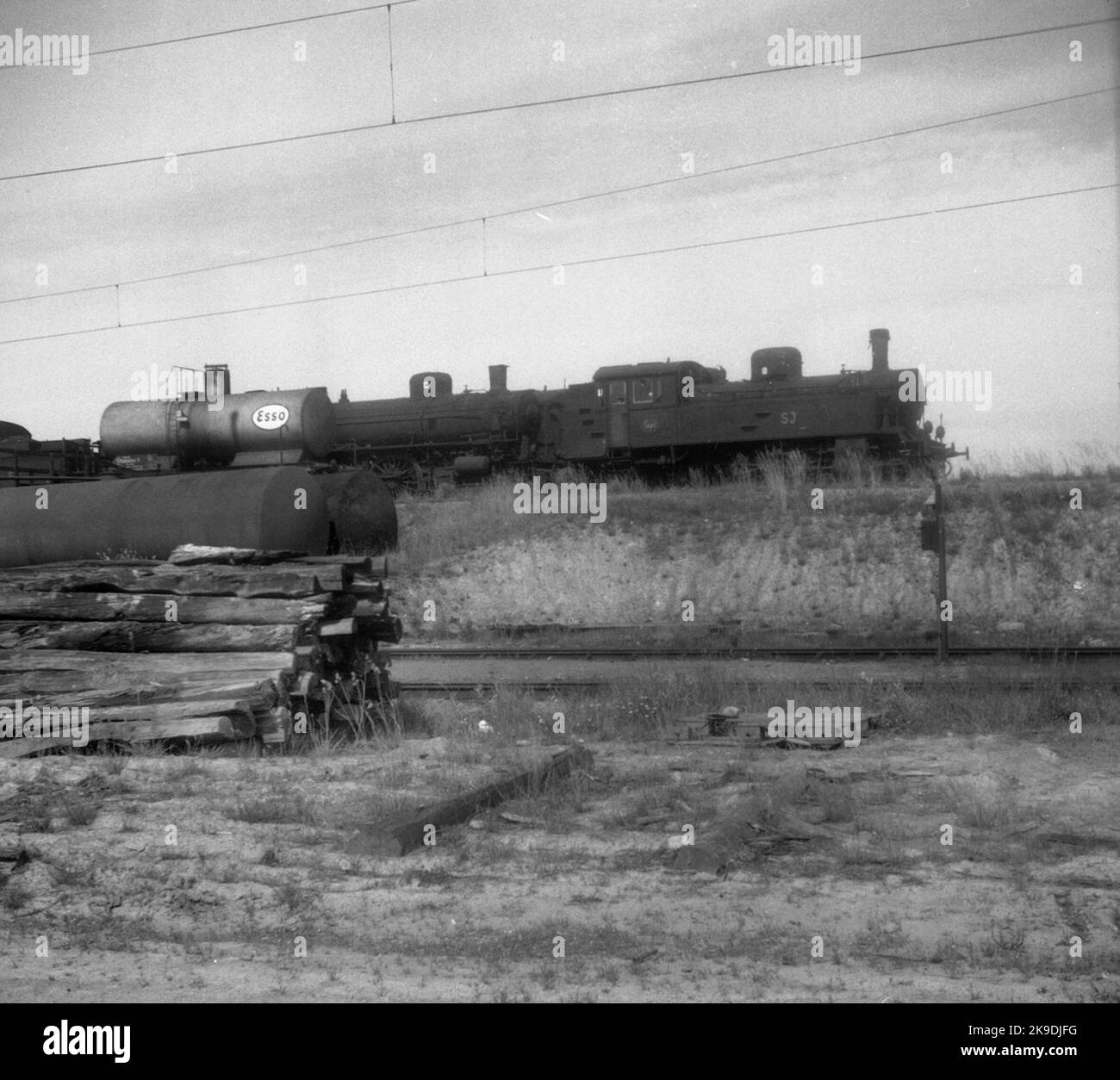 The State Railways, SJ S7 1887 former BJ 17, Bergslagerna's railways. Freight wagon with esso sign. Stock Photo