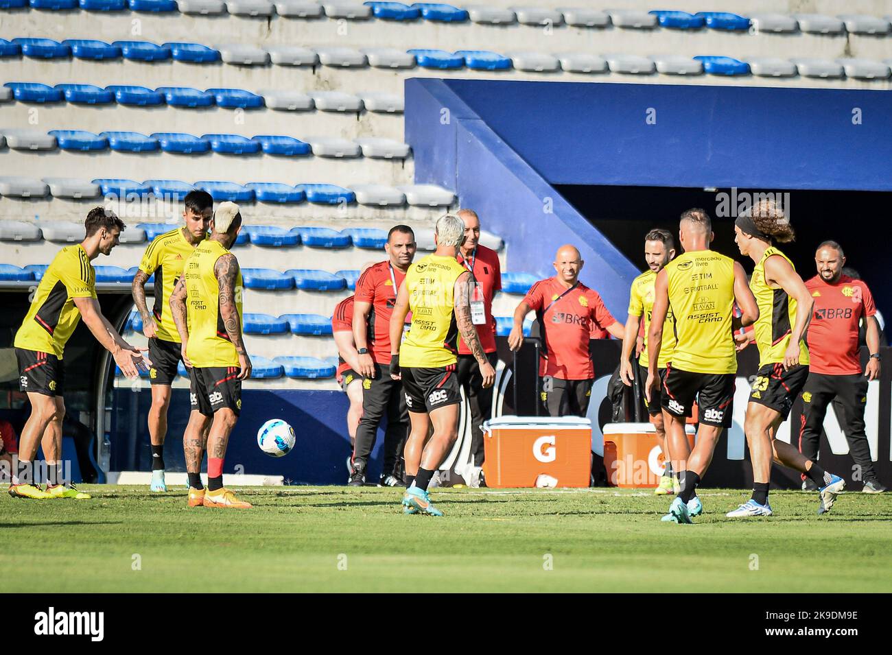 Guayaquil, Equador. 27th Oct, 2022. During Flamengo training to prepare for the 2022 Copa Libertadores Final, held at the George Capwell Stadium, located in the city of Guayaquil (Ecuador), this Thursday afternoon (27). Credit: Nayra Halm/FotoArena/Alamy Live News Stock Photo