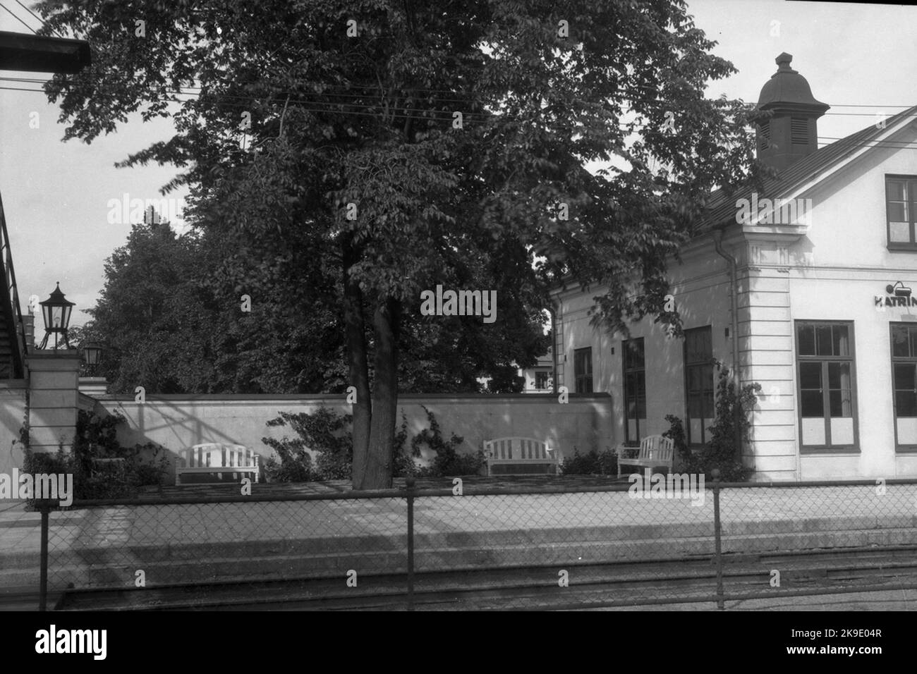 The station was built in 1862. The station house has been rebuilt