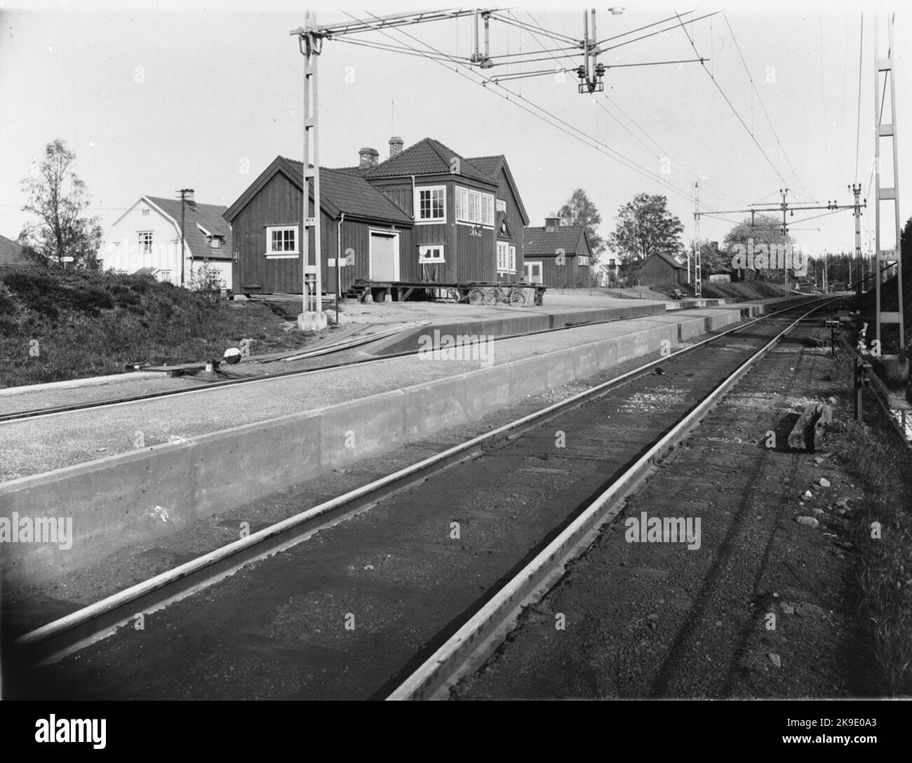 Station built in 1918. One storey station house and switchgear in wood