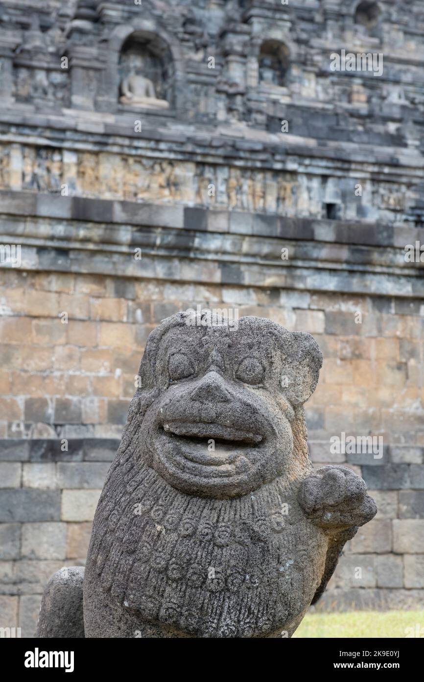 Indonesia, Java, Borobudur. The largest Buddhist monument in the world ...