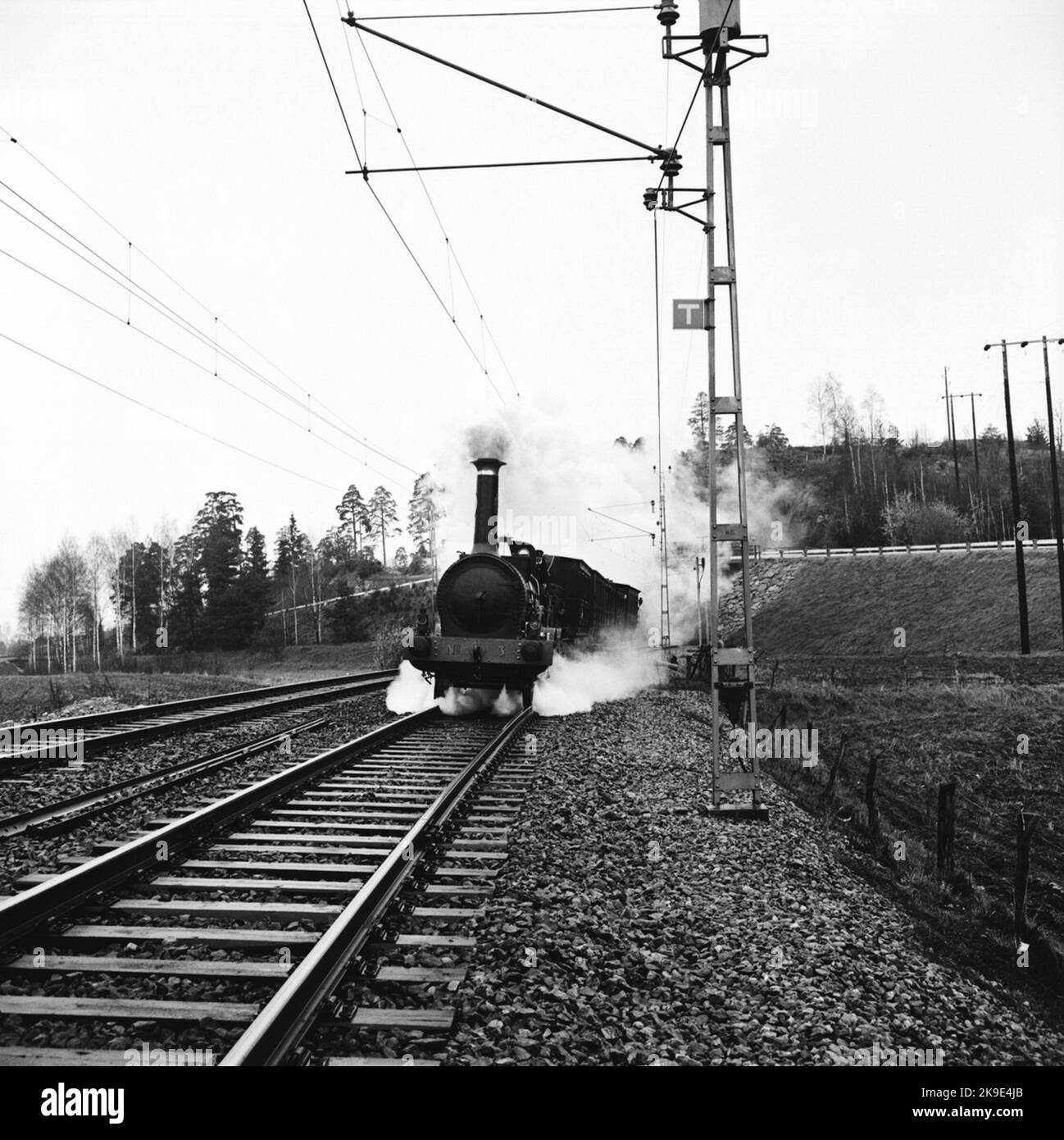 Historic train's journey from Stockholm to Gothenburg for the inauguration of train 62. The route Södertälje-Gnesta. SJ B 3 'Prince August'. KHJ CD 13. SJ C 182. SJ AB 289. SJ A 103. SJ C2B 329 Stock Photo