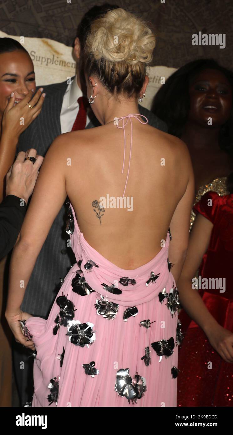 October 27, 2022, New York City, New York, USA: Actor MILLIE BOBBY BROWN attends the World Premiere of Netflixs Enola Holmes 2 held at the Paris Theater. (Credit Image: Nancy Kaszerman/ZUMA October 27, 2022, New York City, New York, USA: Actor MILLIE BOBBY BROWN attends the World Premiere of Netflixs Enola Holmes 2 held at the Paris Theater. (Credit Image: Nancy Kaszerman/ZUMA