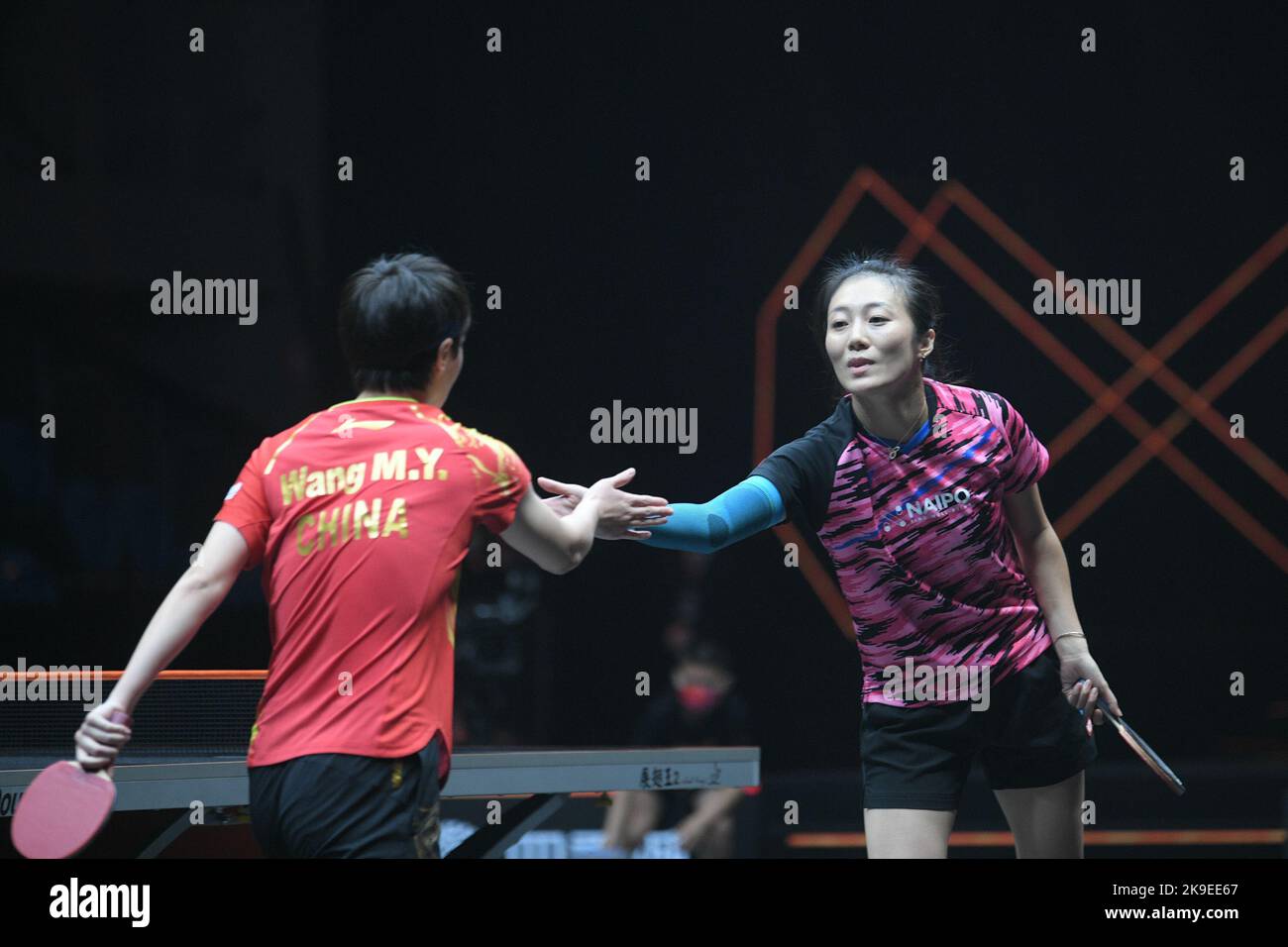 Chinese table tennis player Wang Manyu defeated table tennis player