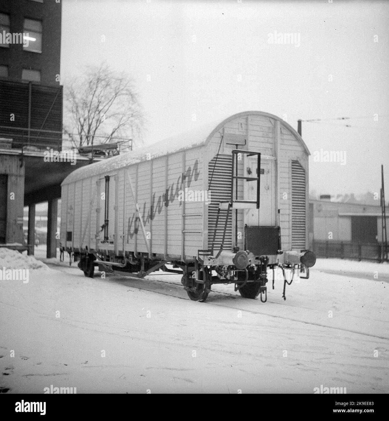 Cold car SJ GHZ 43154 developed from a standard Gcarriage. SJ's first