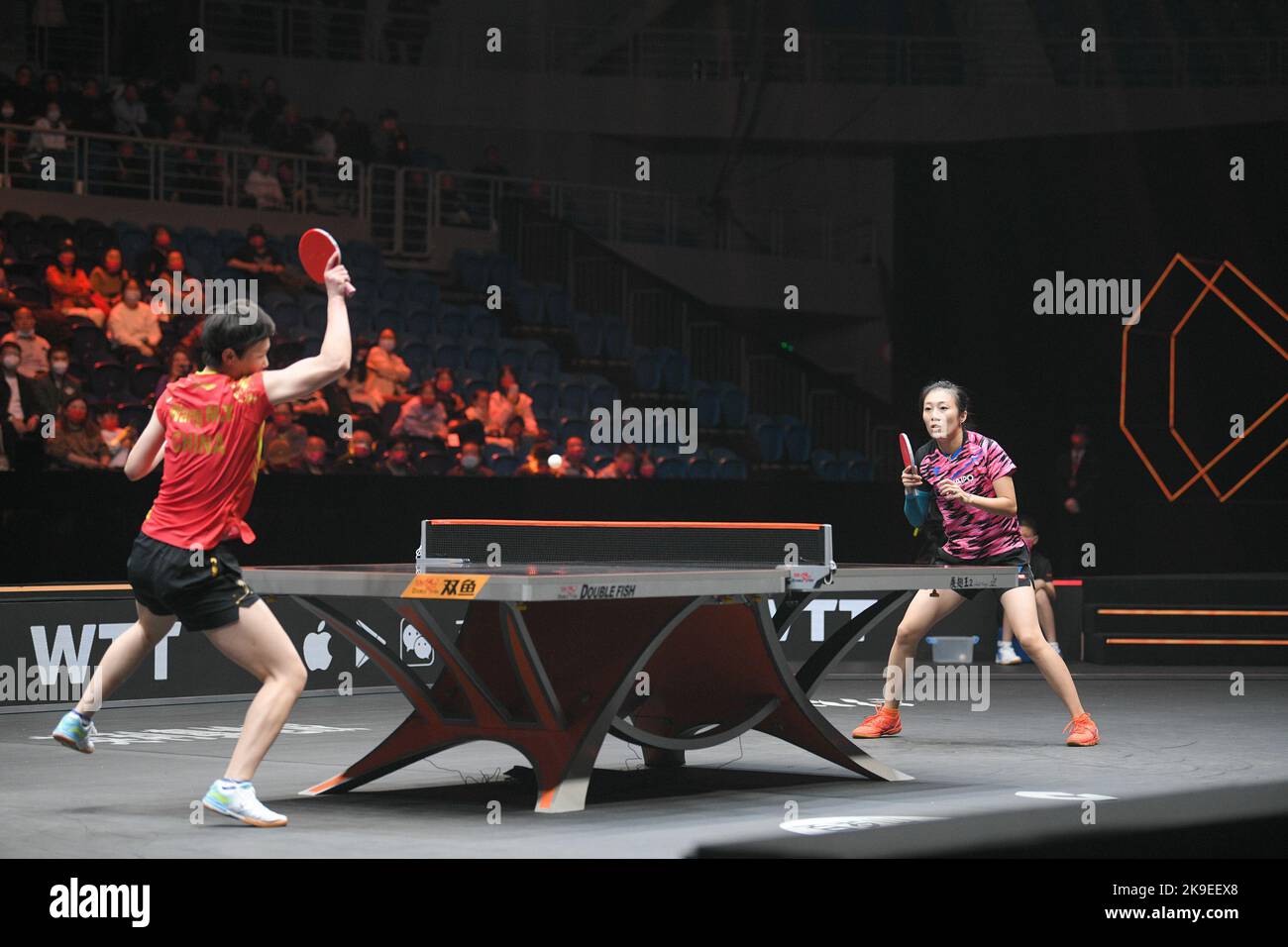 Chinese table tennis player Wang Manyu defeated table tennis player