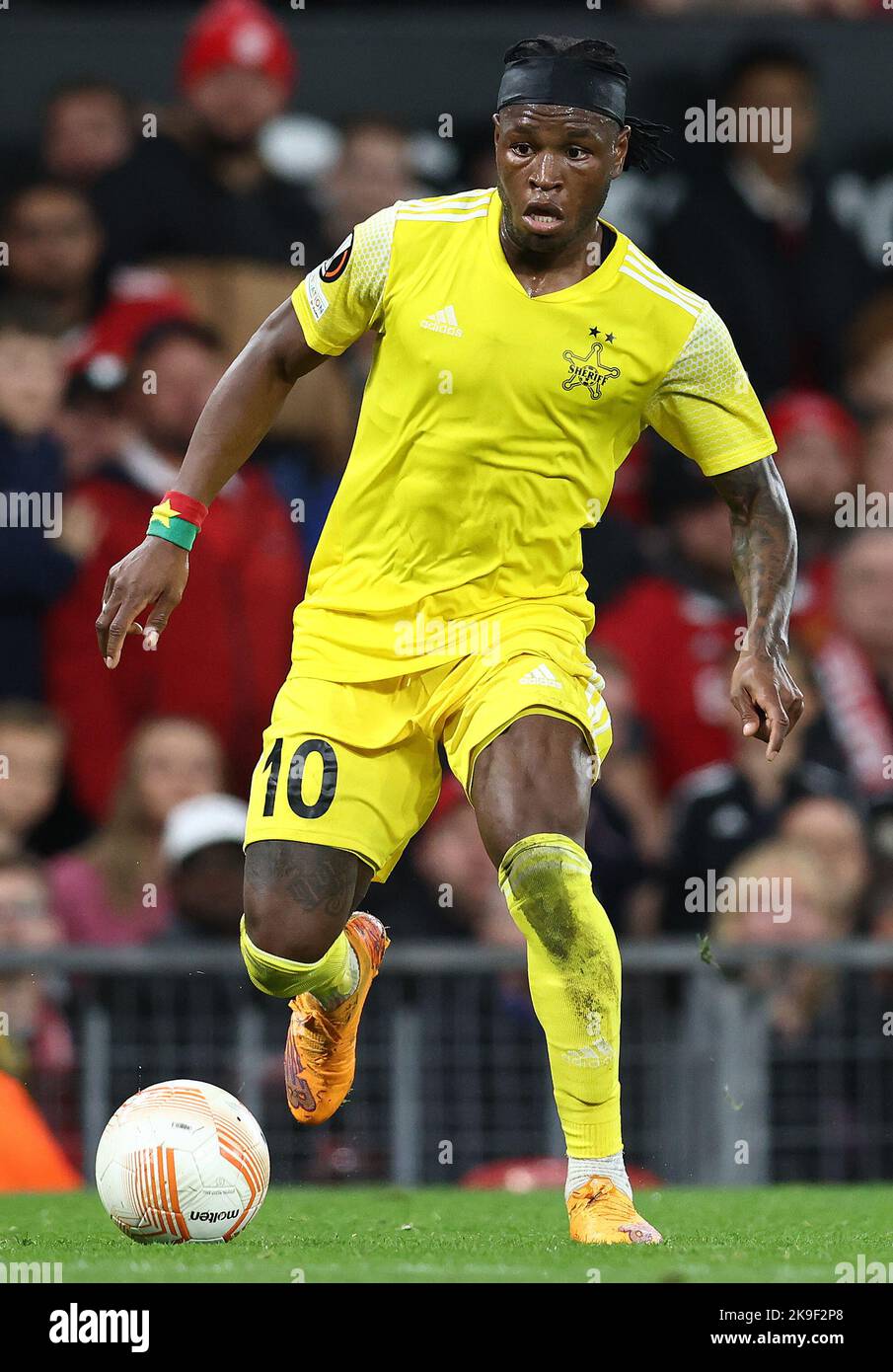 Prague, Czech Republic. 05th Oct, 2023. Soccer players L-R Armel Zohouri of  Tiraspol and Andres Dumitrescu of Slavia Praha in action during the  Football Europe League 2nd round match, group G match