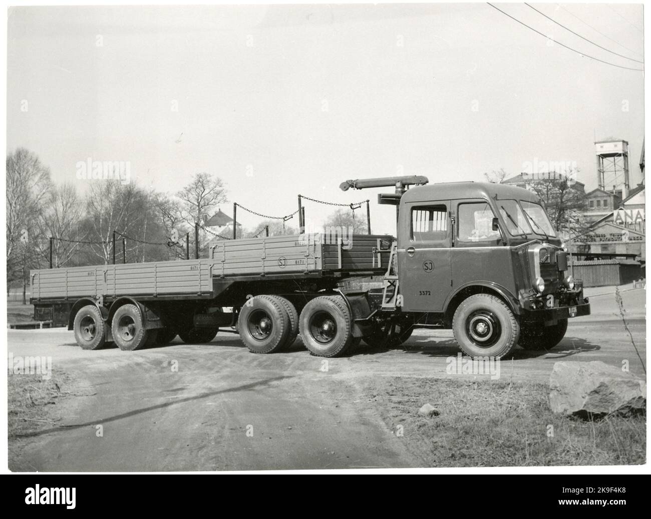 State Railways, SJ Truck 3372 with Trailer 8171. AEC Mammoth Major 6 Mk III with trailer. Stock Photo