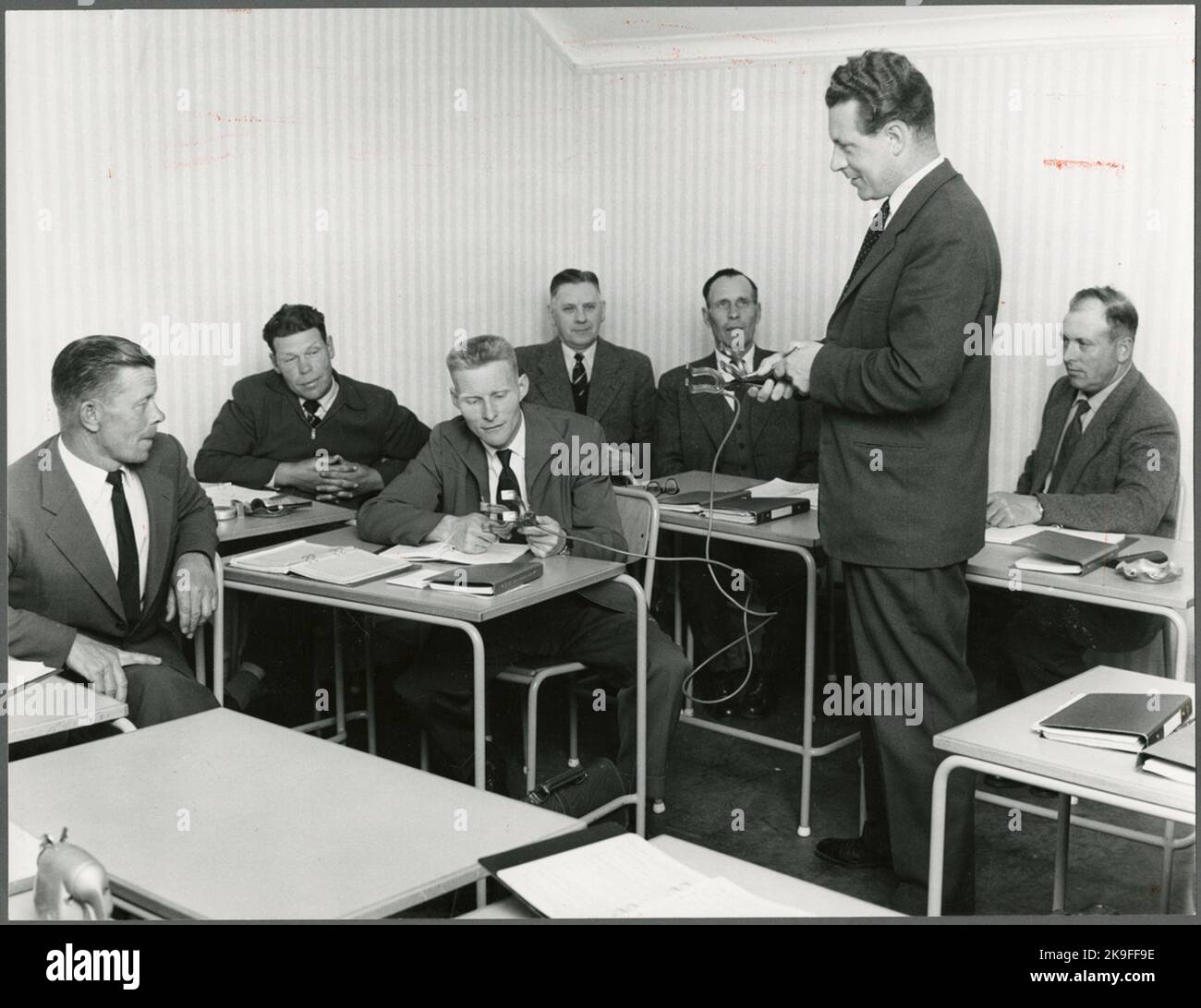 Emergency procedures course hi-res stock photography and images - Alamy