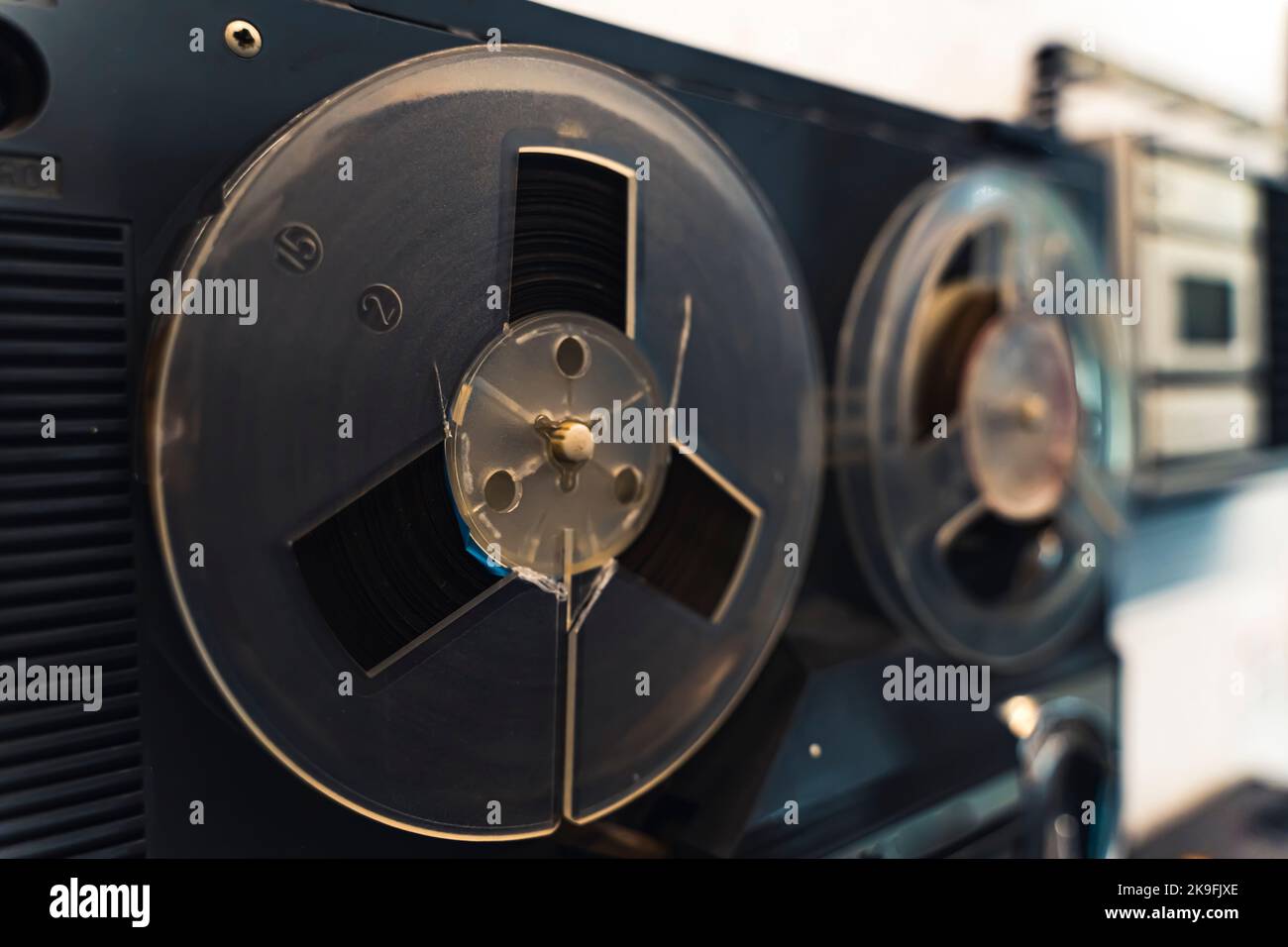 Open reel recording hi-res stock photography and images - Alamy