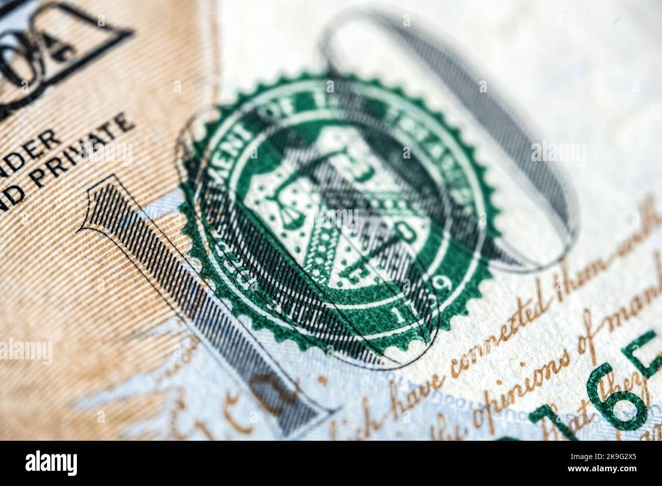 Macro view of one hundred dollars bill Stock Photo - Alamy