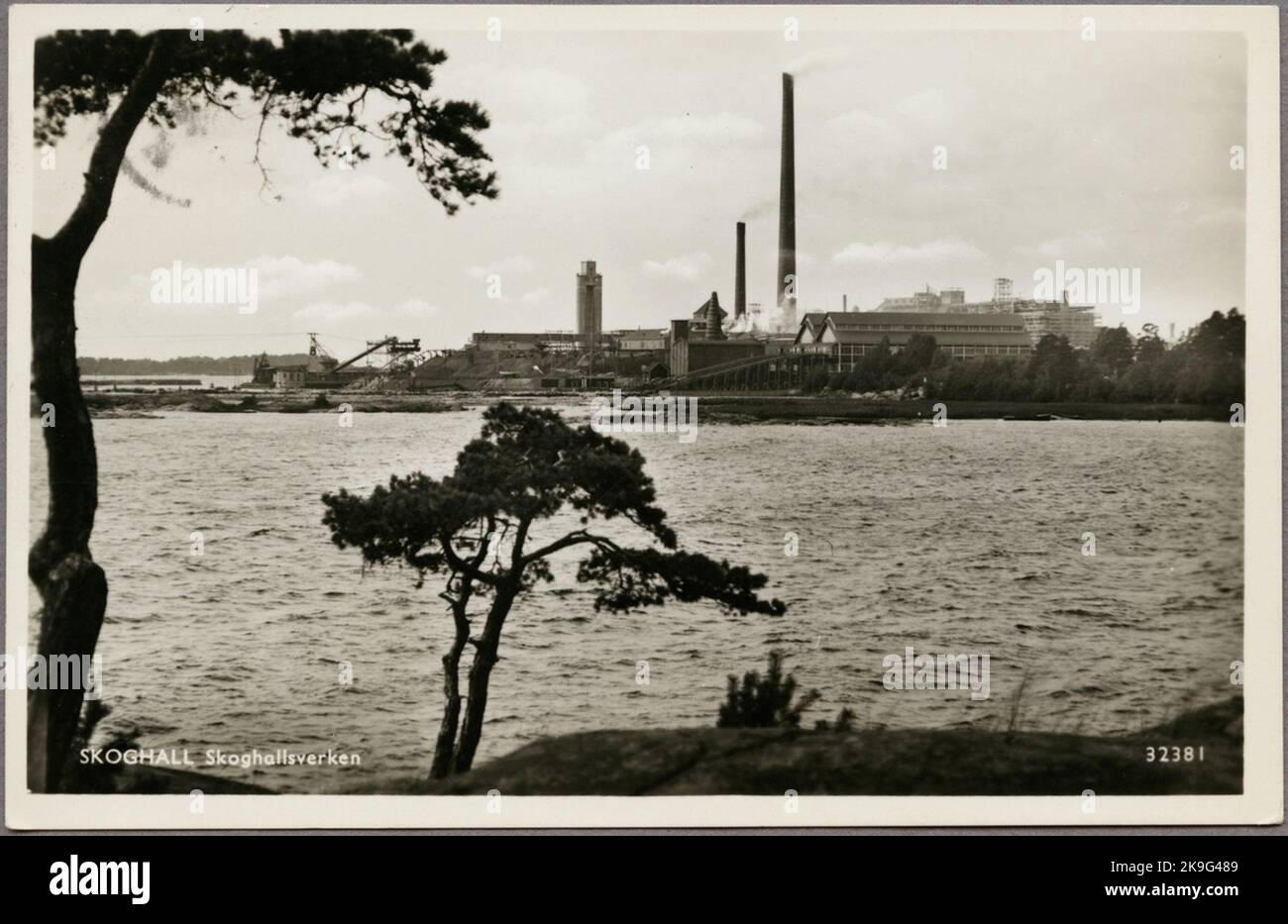 Skoghallsverken in Skoghall Stock Photo - Alamy