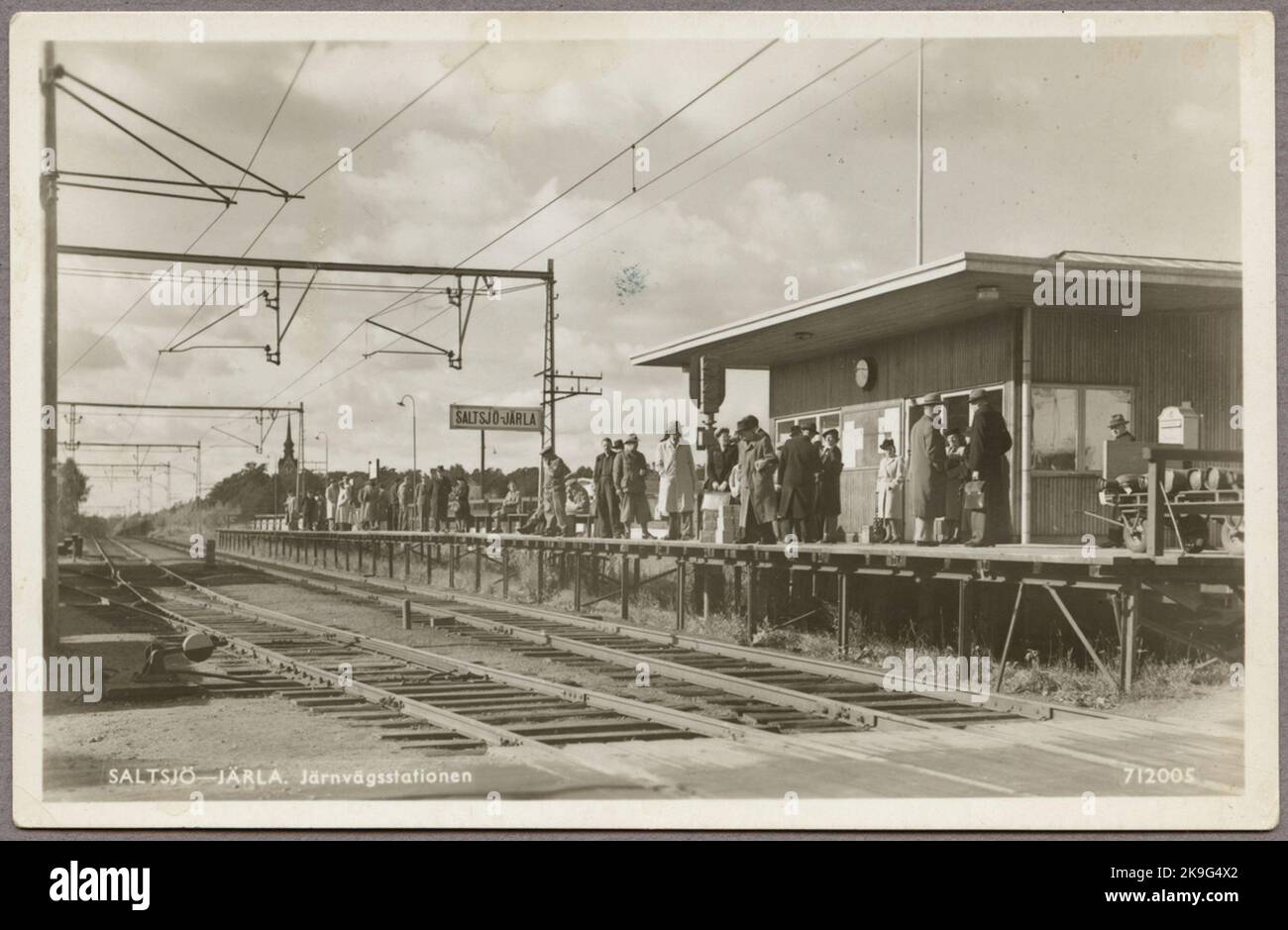 SaltsjöJärla Railway Station Stock Photo Alamy