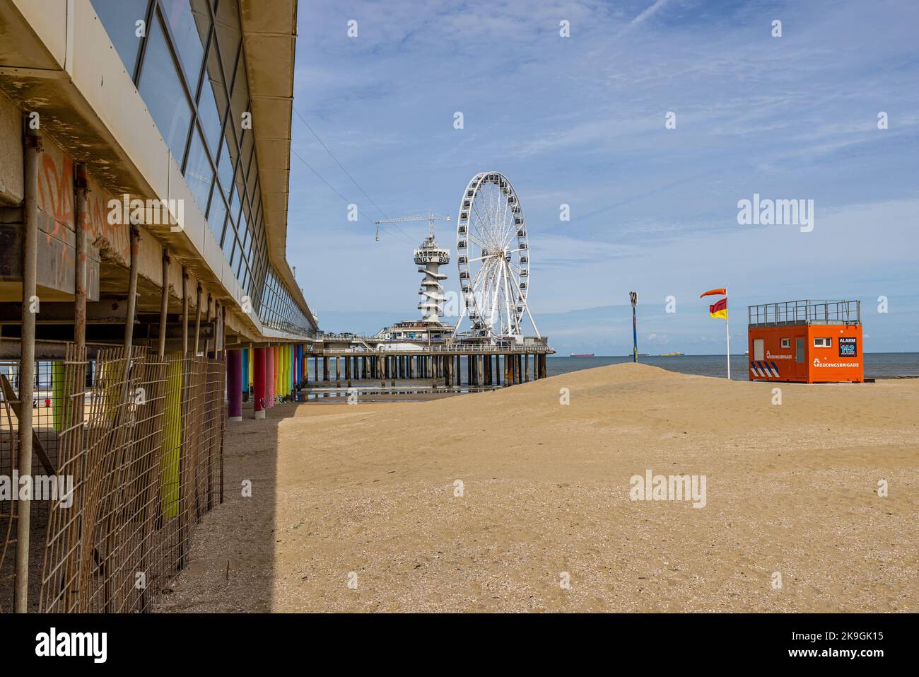 The Dutch rescue brigade post on the beach with the Scheveningen Pie in ...
