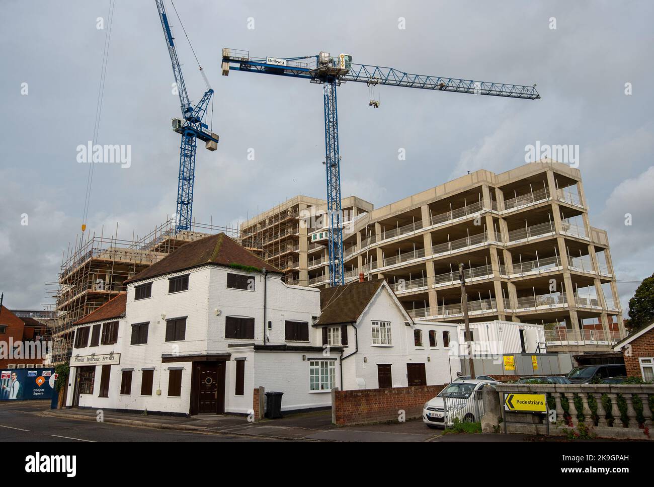 Maidenhead, Berkshire, UK. 28th October, 2022. The new Bellway Homes