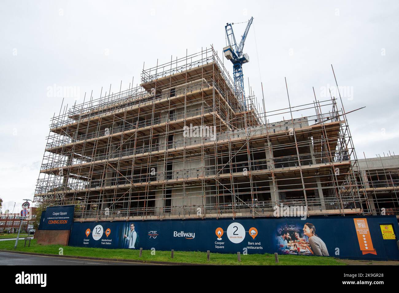 Maidenhead, Berkshire, UK. 28th October, 2022. The new Bellway Homes