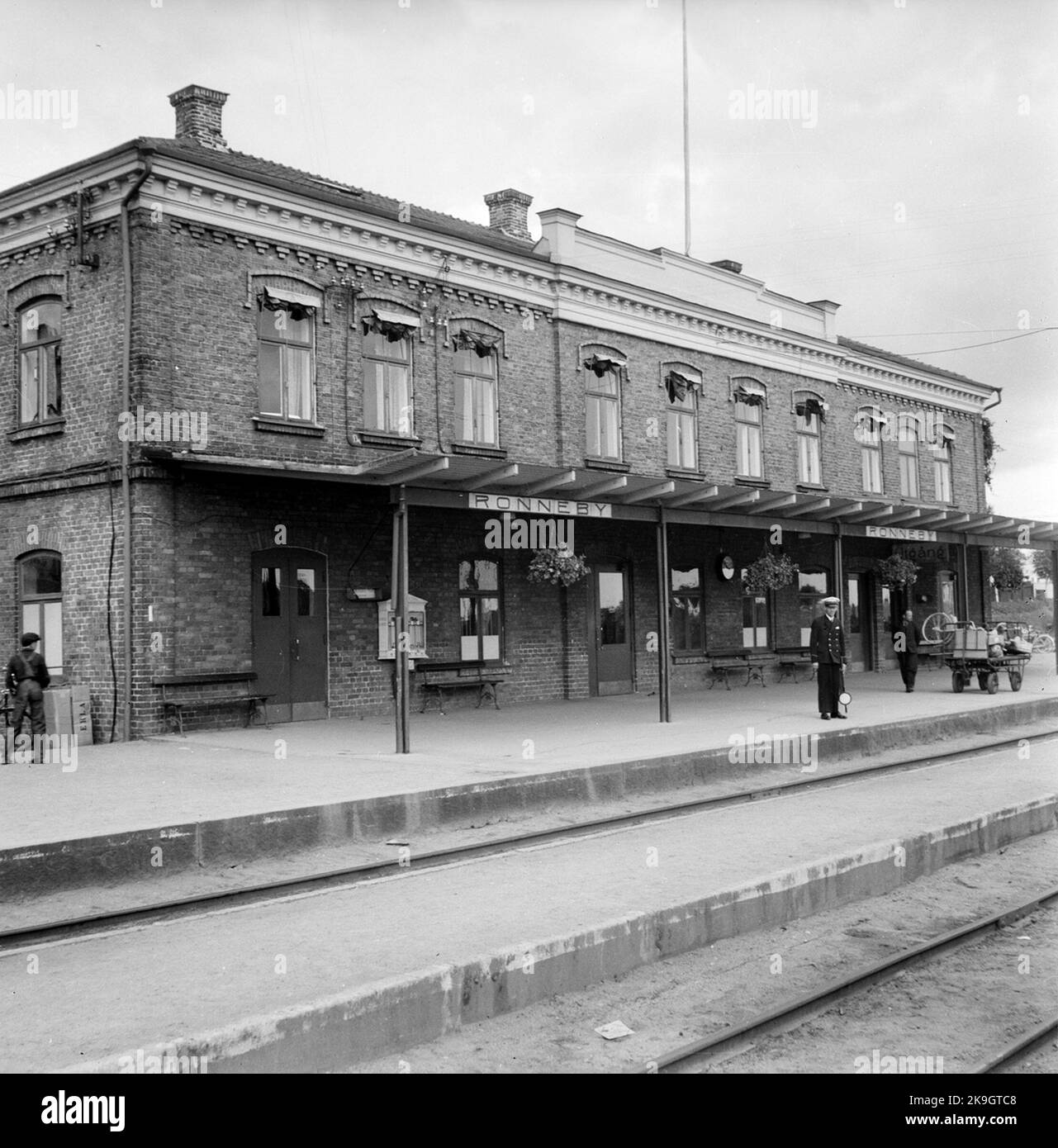 The station was built in 1888. Two storey station house in brick. On
